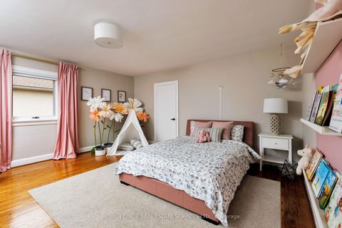 Photo 25 at 35 Bywood Drive, Rosethorn, Toronto