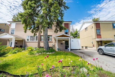 Photo 0 at 138 Overture Road, West Hill, Toronto