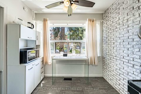 Photo 3 at 138 Overture Road, West Hill, Toronto