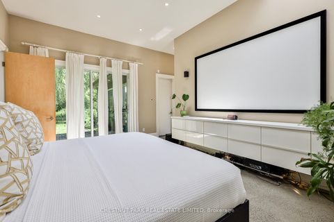 Photo 20 at 41 Hurlingham Crescent, Don Mills, Toronto