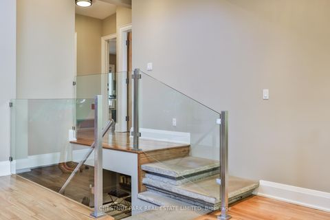 Photo 25 at 41 Hurlingham Crescent, Don Mills, Toronto
