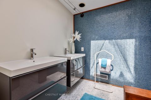 Photo 28 at 41 Hurlingham Crescent, Don Mills, Toronto