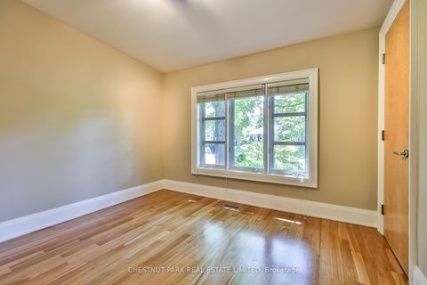Photo 33 at 41 Hurlingham Crescent, Don Mills, Toronto