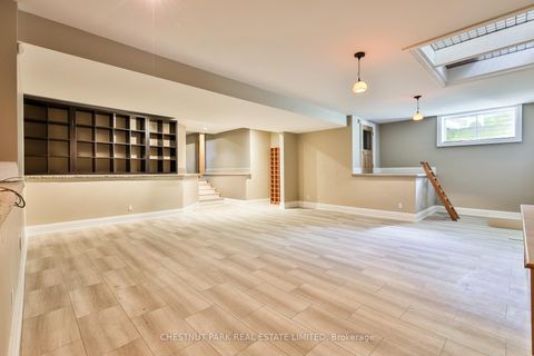 Photo 37 at 41 Hurlingham Crescent, Don Mills, Toronto