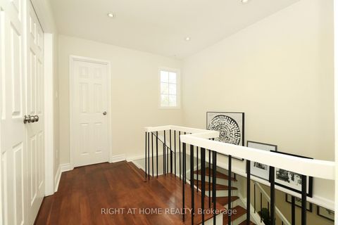 Photo 16 at 6 Snapdragon Drive, Pleasant View, Toronto