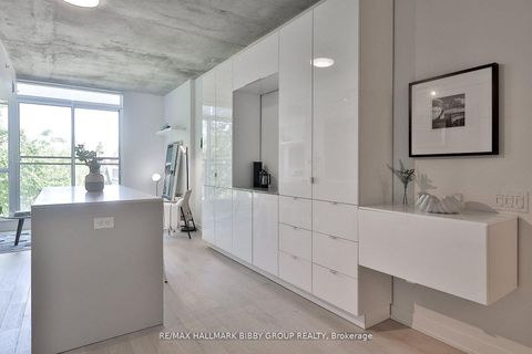 Photo 5 at 309 - 130 Rusholme Road, Dufferin Grove, Toronto