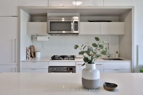 Photo 7 at 309 - 130 Rusholme Road, Dufferin Grove, Toronto