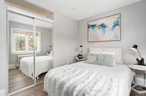 Photo 27 at 290 Westmount Avenue, Oakwood Village, Toronto
