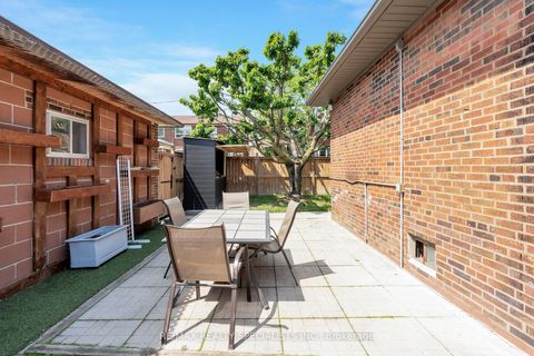 Photo 45 at 290 Westmount Avenue, Oakwood Village, Toronto