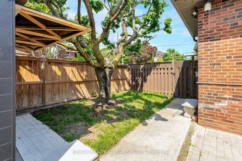 Photo 48 at 290 Westmount Avenue, Oakwood Village, Toronto