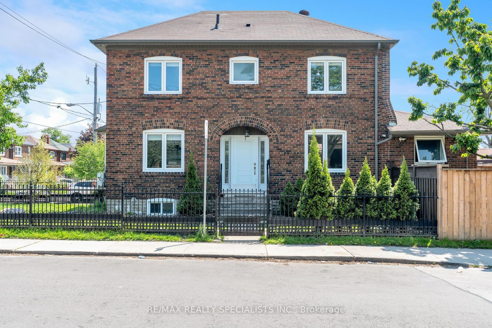 290 Westmount Avenue, Oakwood Village, Toronto 