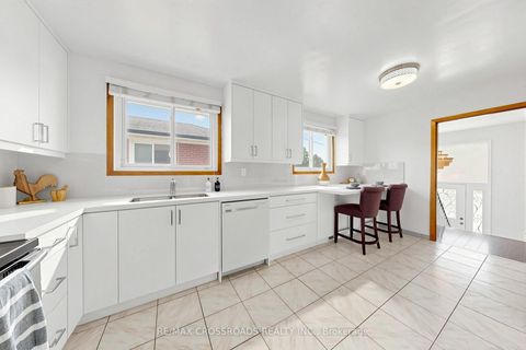 Photo 5 at 55 Bakerton Drive, Woburn, Toronto