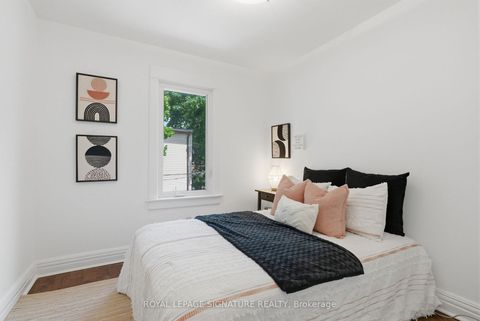 Photo 11 at 8 Baltic Avenue, Danforth, Toronto