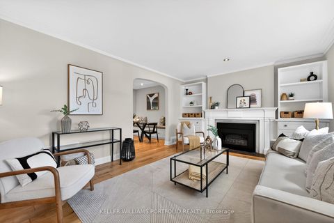 Photo 3 at 12 Glenaden Avenue E, Queensway, Toronto