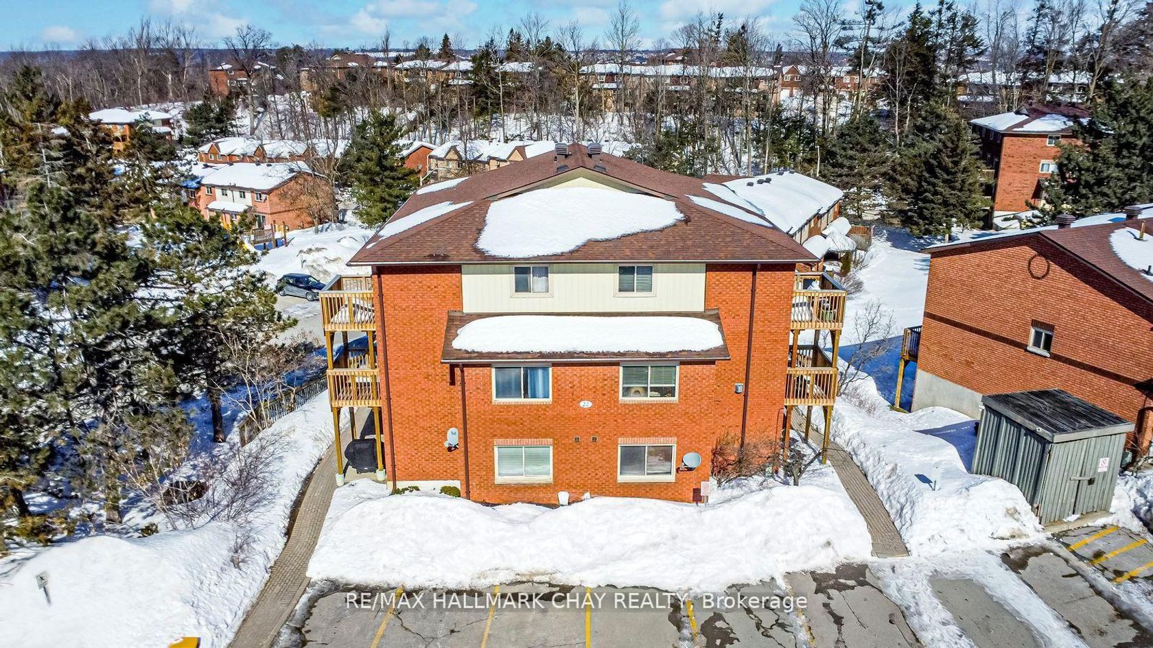 8 - 22 Meadow Lane, Ardagh, Barrie photo 9