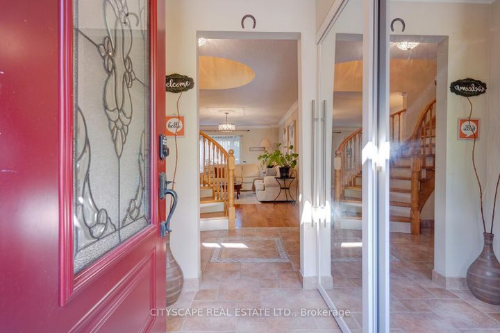 Photo 3 at 301 Kingsbridge Garden, Hurontario, Mississauga