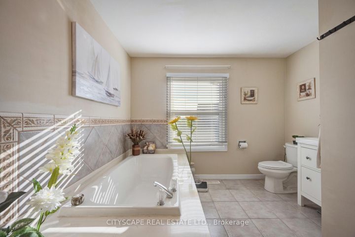 Photo 27 at 301 Kingsbridge Garden, Hurontario, Mississauga
