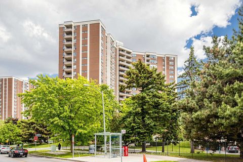 Photo 1 at 304 - 5 Vicora Linkway, Flemingdon Park, Toronto