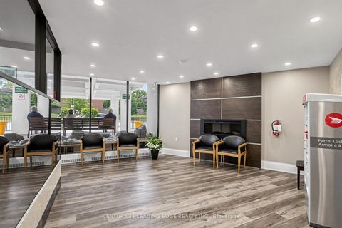 Photo 8 at 304 - 5 Vicora Linkway, Flemingdon Park, Toronto