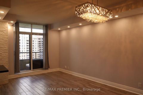 Photo 8 at 1506 - 9225 Jane Street, Maple, Vaughan