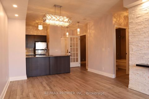 Photo 14 at 1506 - 9225 Jane Street, Maple, Vaughan