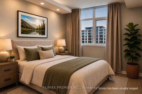 Photo 18 at 1506 - 9225 Jane Street, Maple, Vaughan