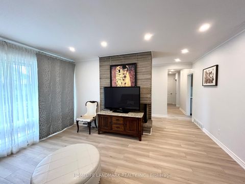 Photo 8 at 9 Terrington Court, Don Mills, Toronto