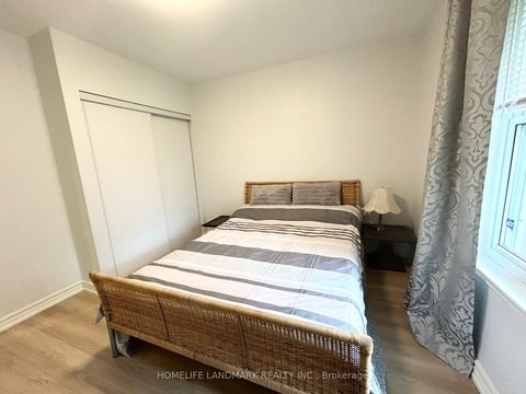 Photo 14 at 9 Terrington Court, Don Mills, Toronto