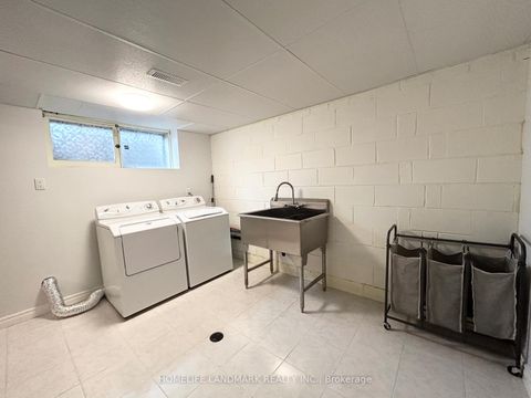 Photo 31 at 9 Terrington Court, Don Mills, Toronto