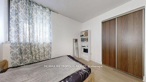 Photo 18 at 713 - 10 Martha Eaton Way, Amesbury, Toronto