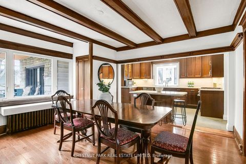 Photo 10 at 4 Biggar Avenue, Wychwood, Toronto