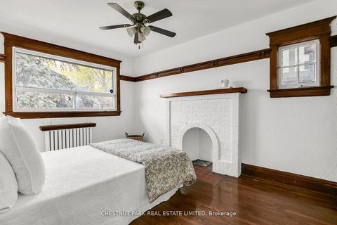 Photo 19 at 4 Biggar Avenue, Wychwood, Toronto