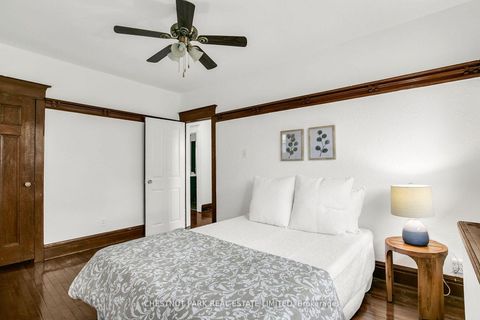 Photo 20 at 4 Biggar Avenue, Wychwood, Toronto