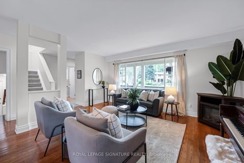 Photo 2 at 230 Rouge Hills Drive, Rouge E10, Toronto