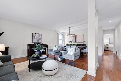 Photo 4 at 230 Rouge Hills Drive, Rouge E10, Toronto