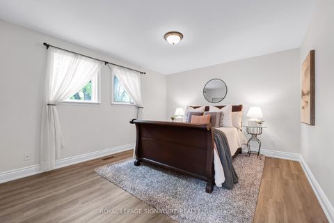 Photo 16 at 230 Rouge Hills Drive, Rouge E10, Toronto