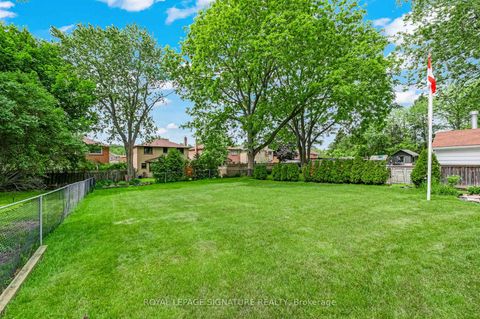 Photo 37 at 230 Rouge Hills Drive, Rouge E10, Toronto
