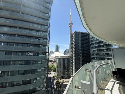 Photo 11 at 1605 - 14 York Street, Waterfront Communities C1, Toronto