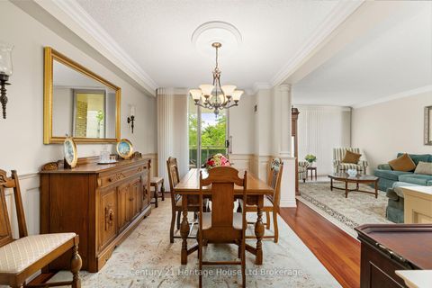 Photo 8 at 409 - 820 Burnhamthorpe Road, Markland Wood, Toronto