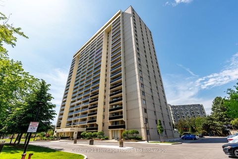 Photo 37 at 409 - 820 Burnhamthorpe Road, Markland Wood, Toronto