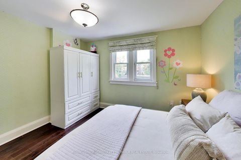 Photo 13 at 472 Balliol Street, Mount Pleasant East, Toronto