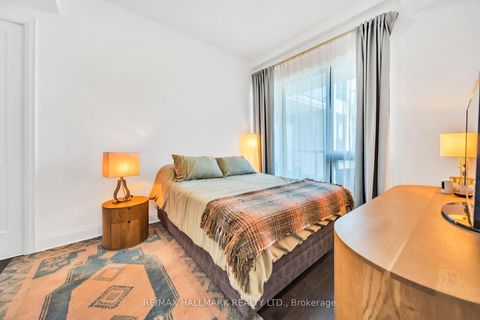 Photo 9 at GPH22 - 280 Howland Avenue, Annex, Toronto