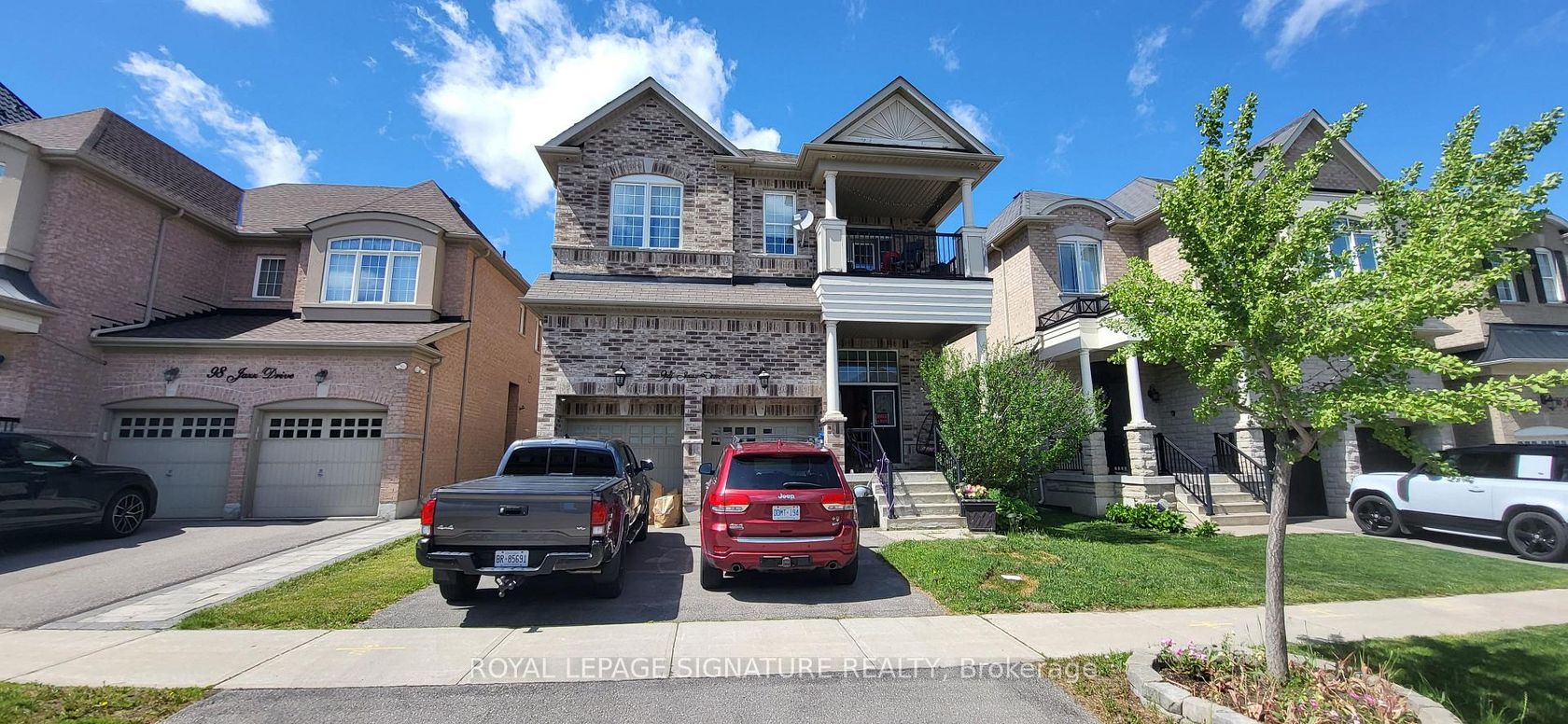 94 Jazz Drive, Patterson, Vaughan photo number 2