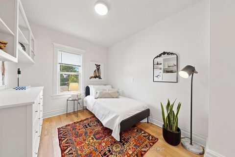 Photo 14 at 648 Pape Avenue, North Riverdale, Toronto