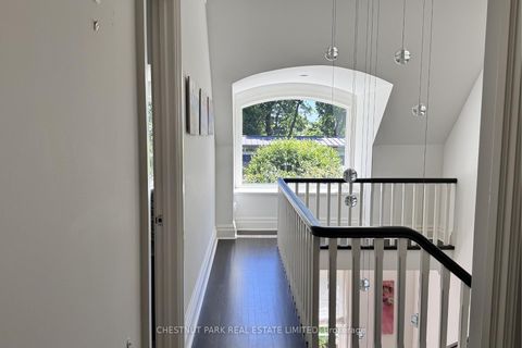Photo 16 at 1 Glen Edyth Place, Casa Loma, Toronto