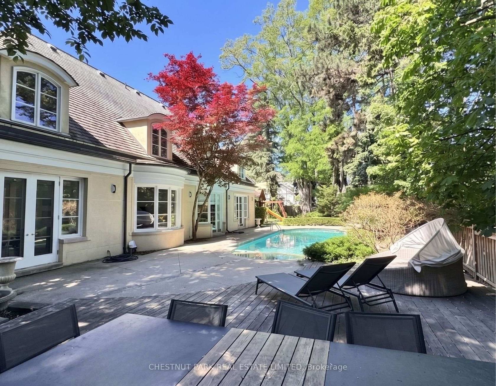 1 Glen Edyth Place, Casa Loma, Toronto by Loree Meneguzzi Real Estate 1 Glen Edyth Place, Casa Loma, Toronto