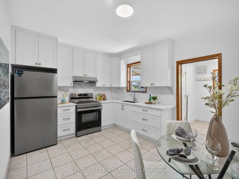 Photo 7 at 26 Earlscourt Avenue, Davenport, Toronto