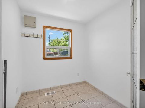 Photo 12 at 26 Earlscourt Avenue, Davenport, Toronto