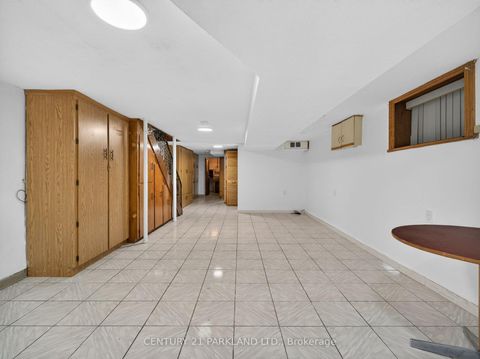 Photo 27 at 26 Earlscourt Avenue, Davenport, Toronto