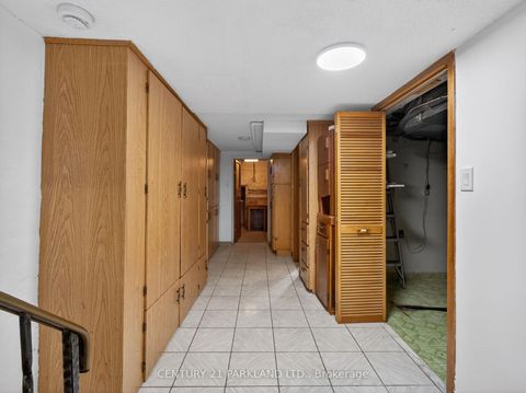Photo 28 at 26 Earlscourt Avenue, Davenport, Toronto